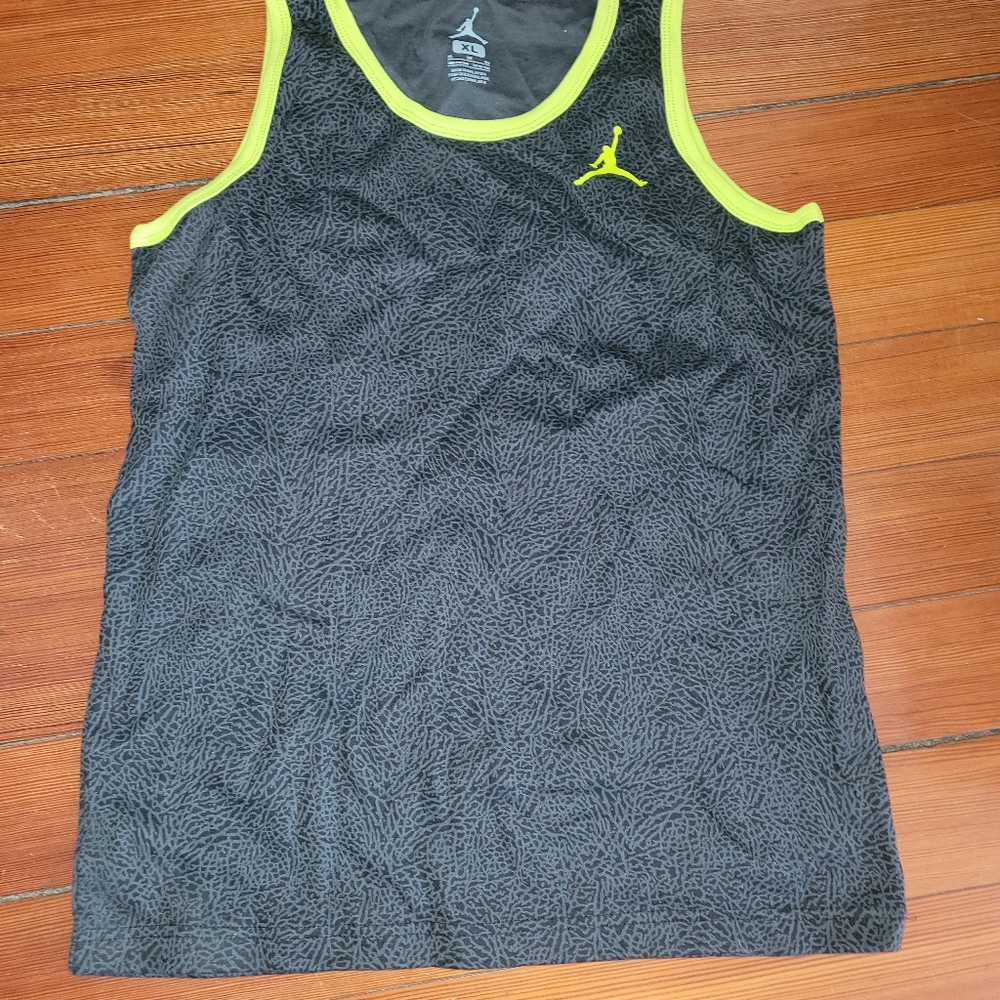 Jordan boys shirt